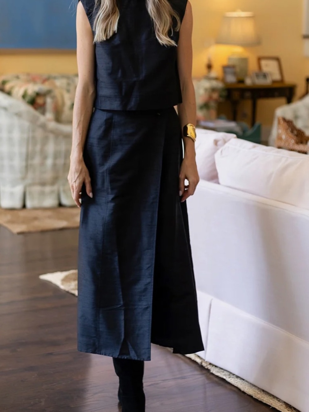 Julia Amory Park Avenue Skirt Size Small - Black